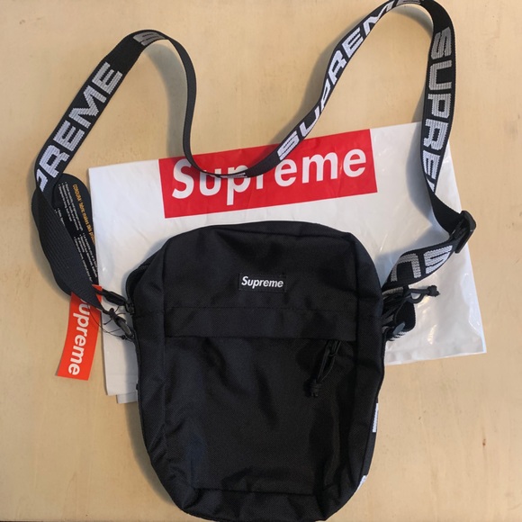 Supreme Shoulder Bag (SS18) Black